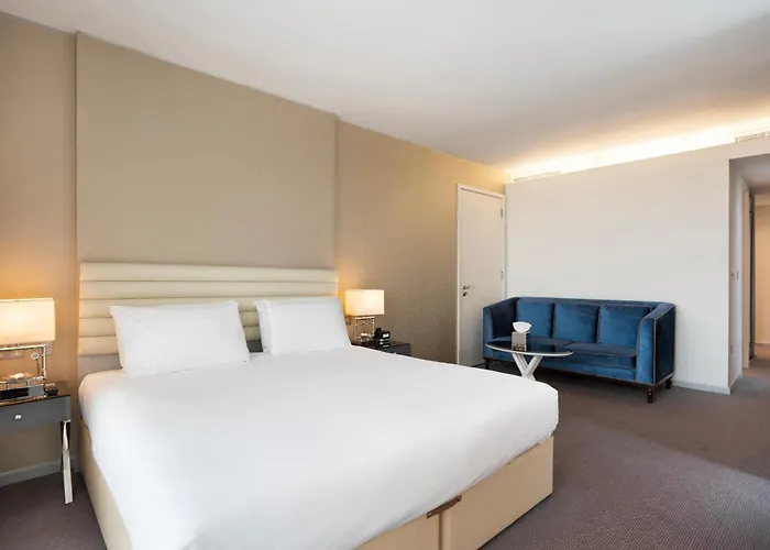 Dorsett Shepherds Bush London