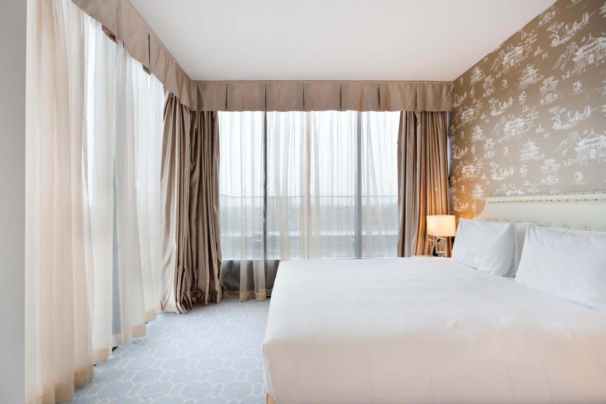 Dorsett Shepherds Bush London
