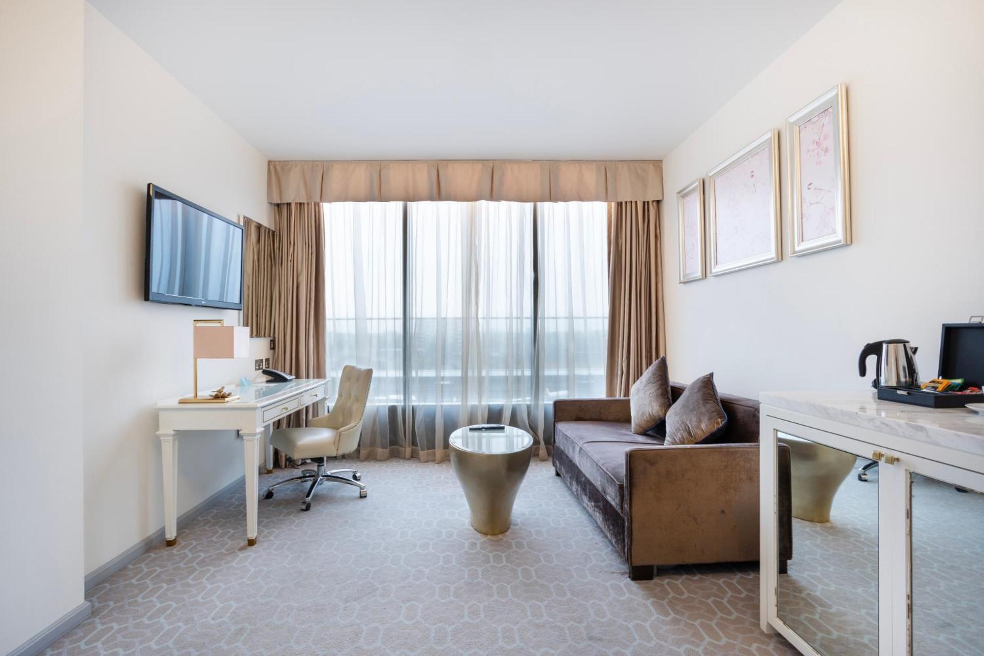 Dorsett Shepherds Bush Hotel