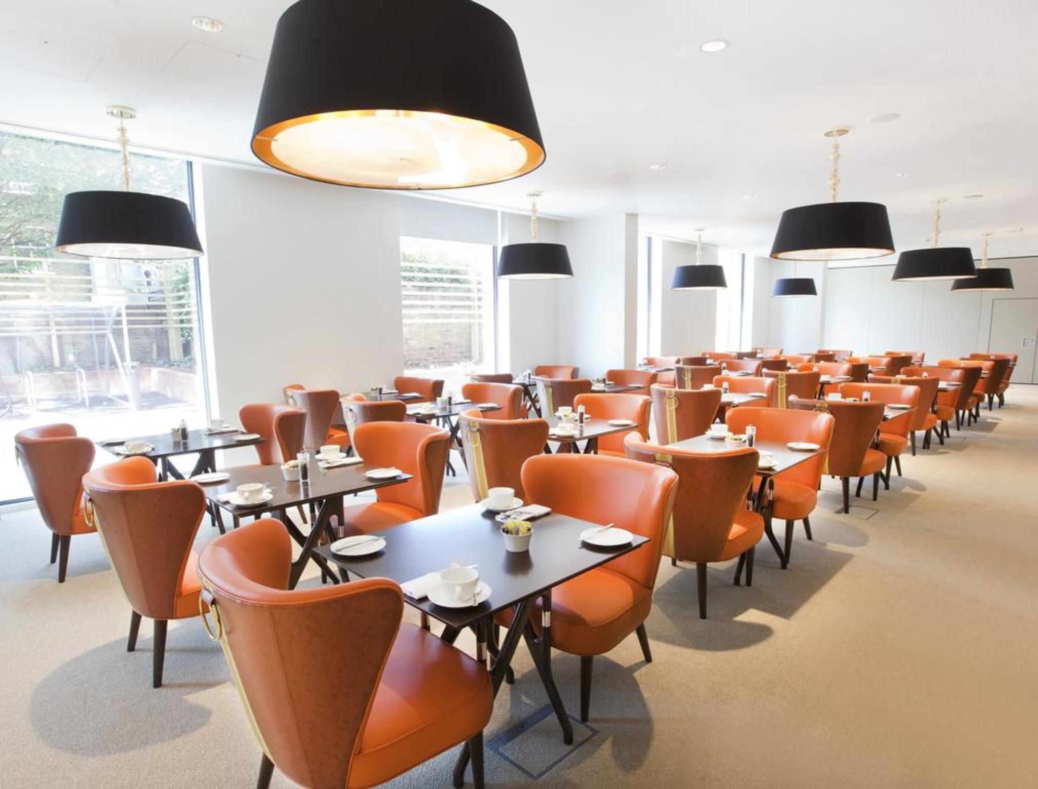 Dorsett Shepherds Bush Отель Лондон
